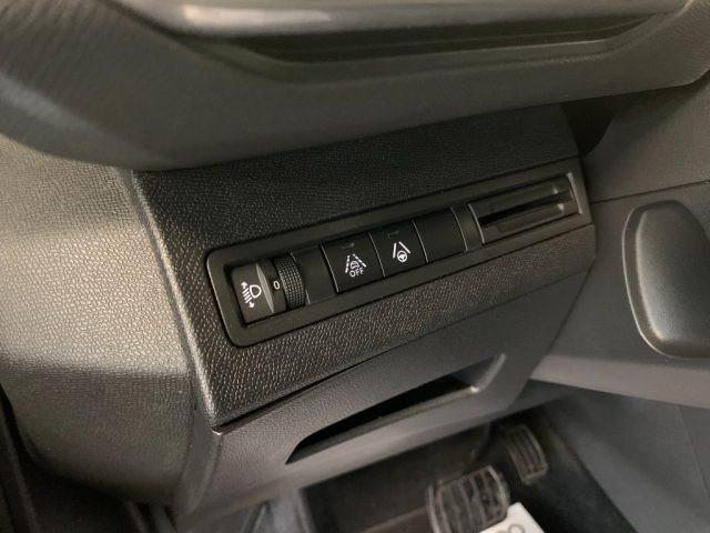 PEUGEOT 3008 1.5 BlueHDi EAT8 Allure Pack Automatico