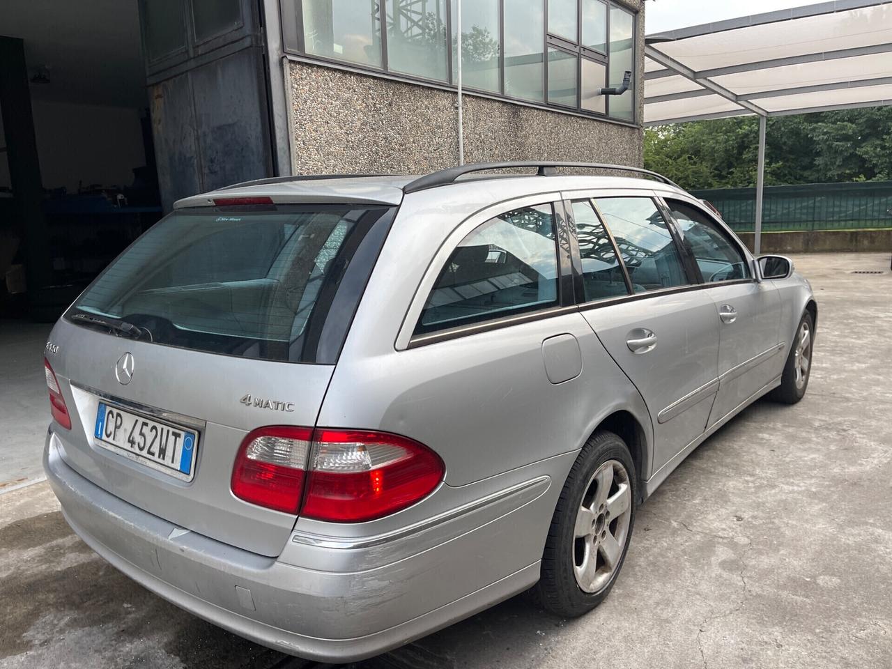 MERCEDES E 320 S.W. BENZINA-GPL EURO4 4MATIC AVANGARGE