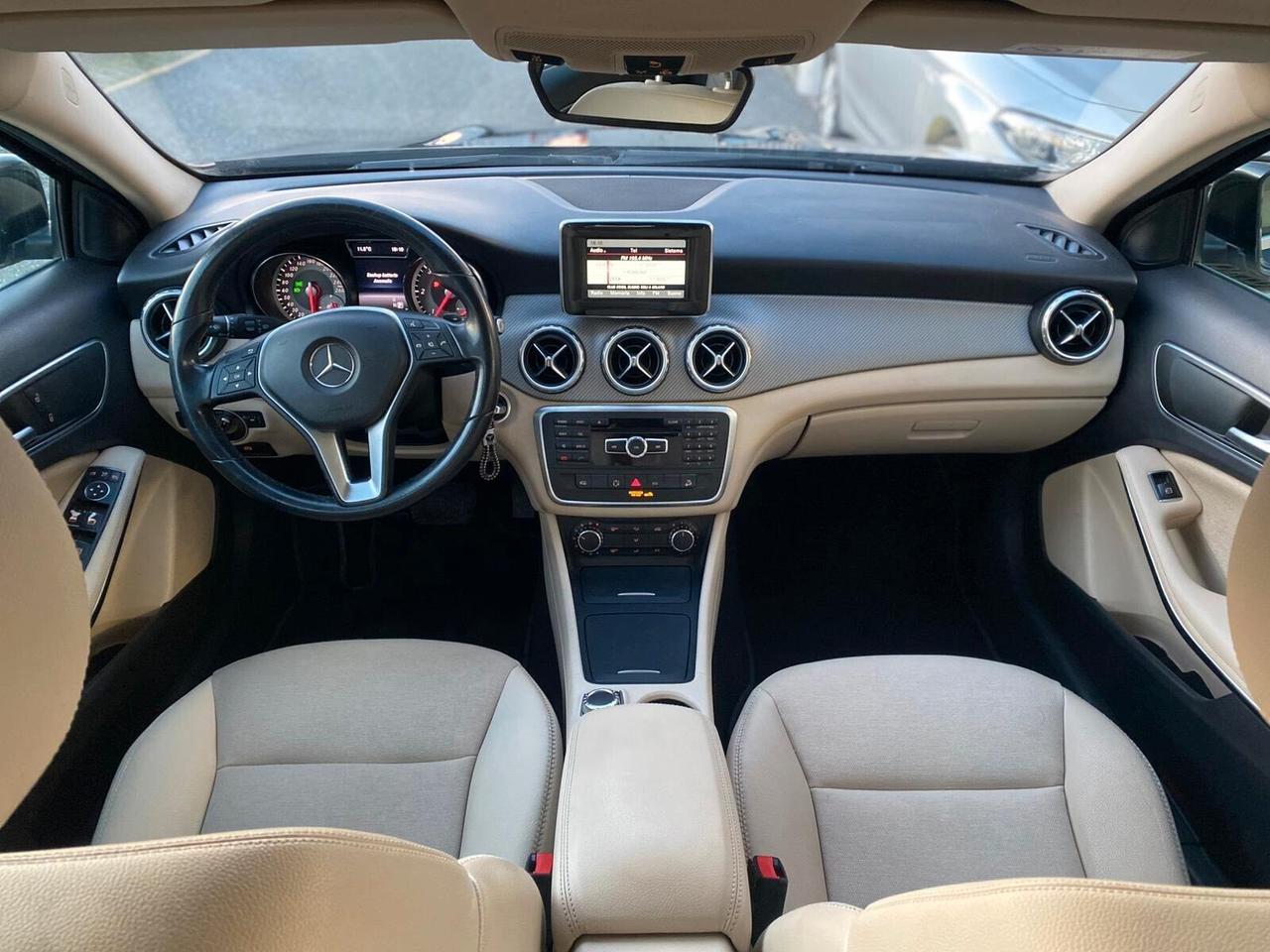 Mercedes-benz GLA 200 CDI Automatic 4Matic Premium