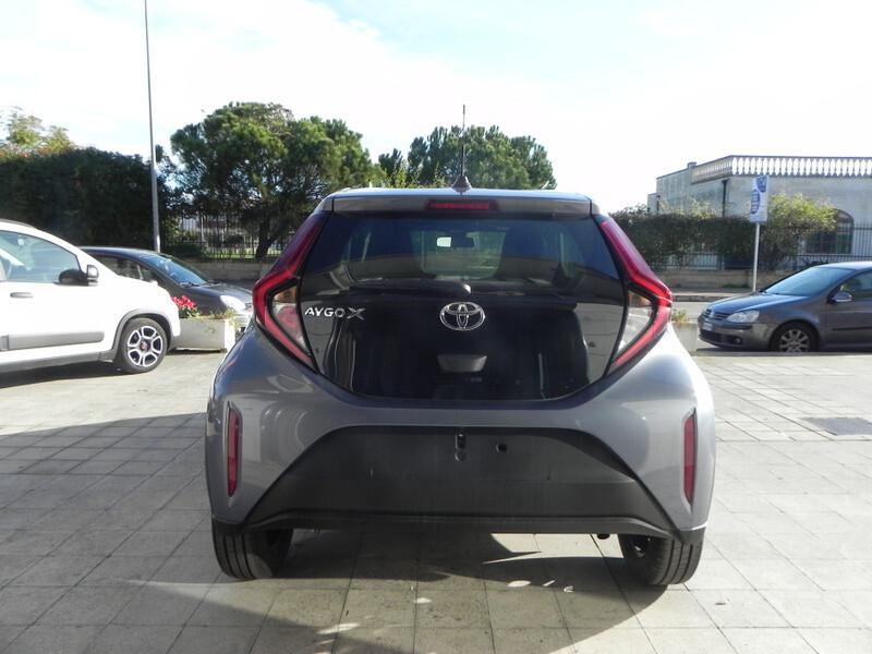 Toyota Aygo X 1.0 VVT-i 72 CV 5 porte Active S-CVT