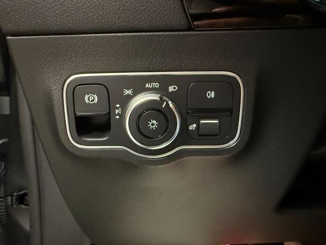 MERCEDES-BENZ GLA 200 Automatic Business Extra