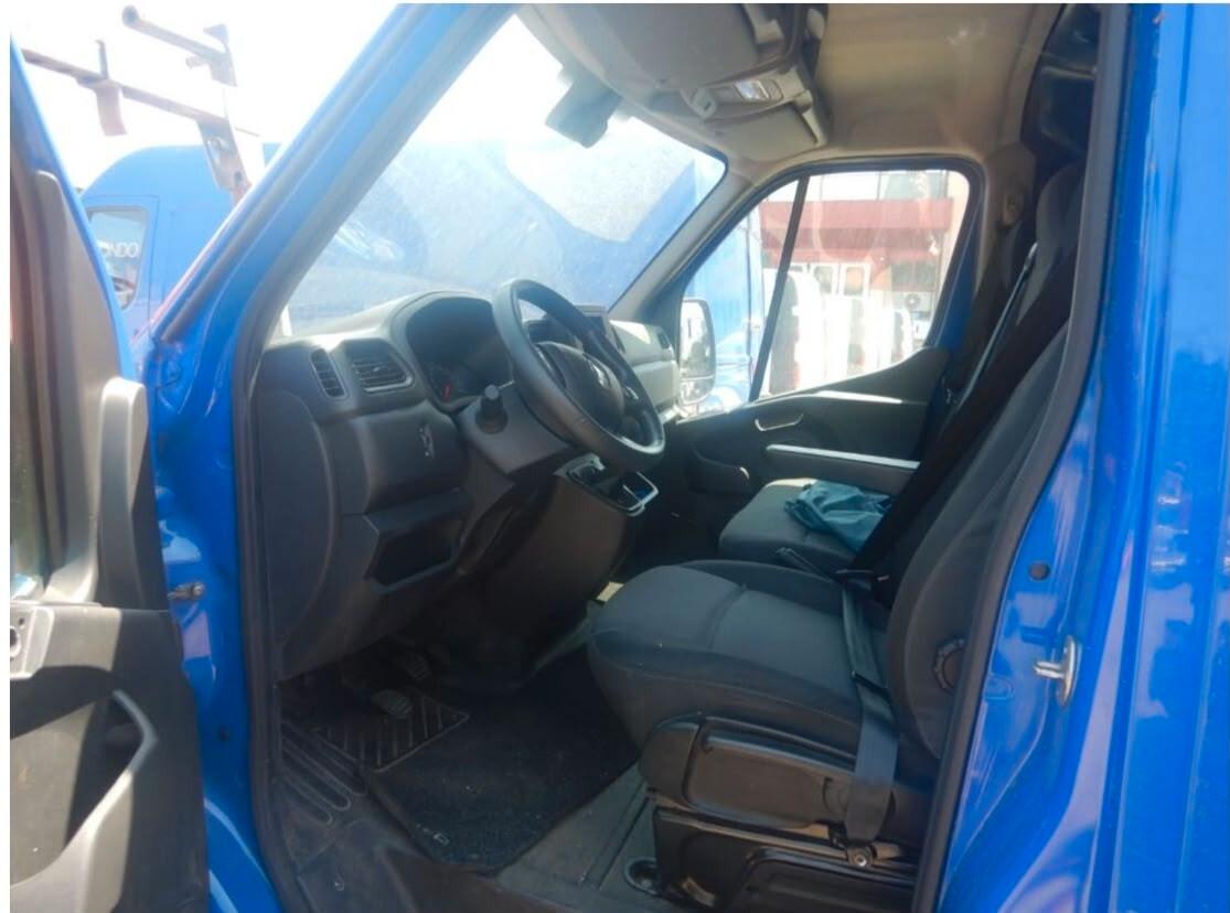 Renault Master L2H2 T33 dci 135cv - IN ARRIVO