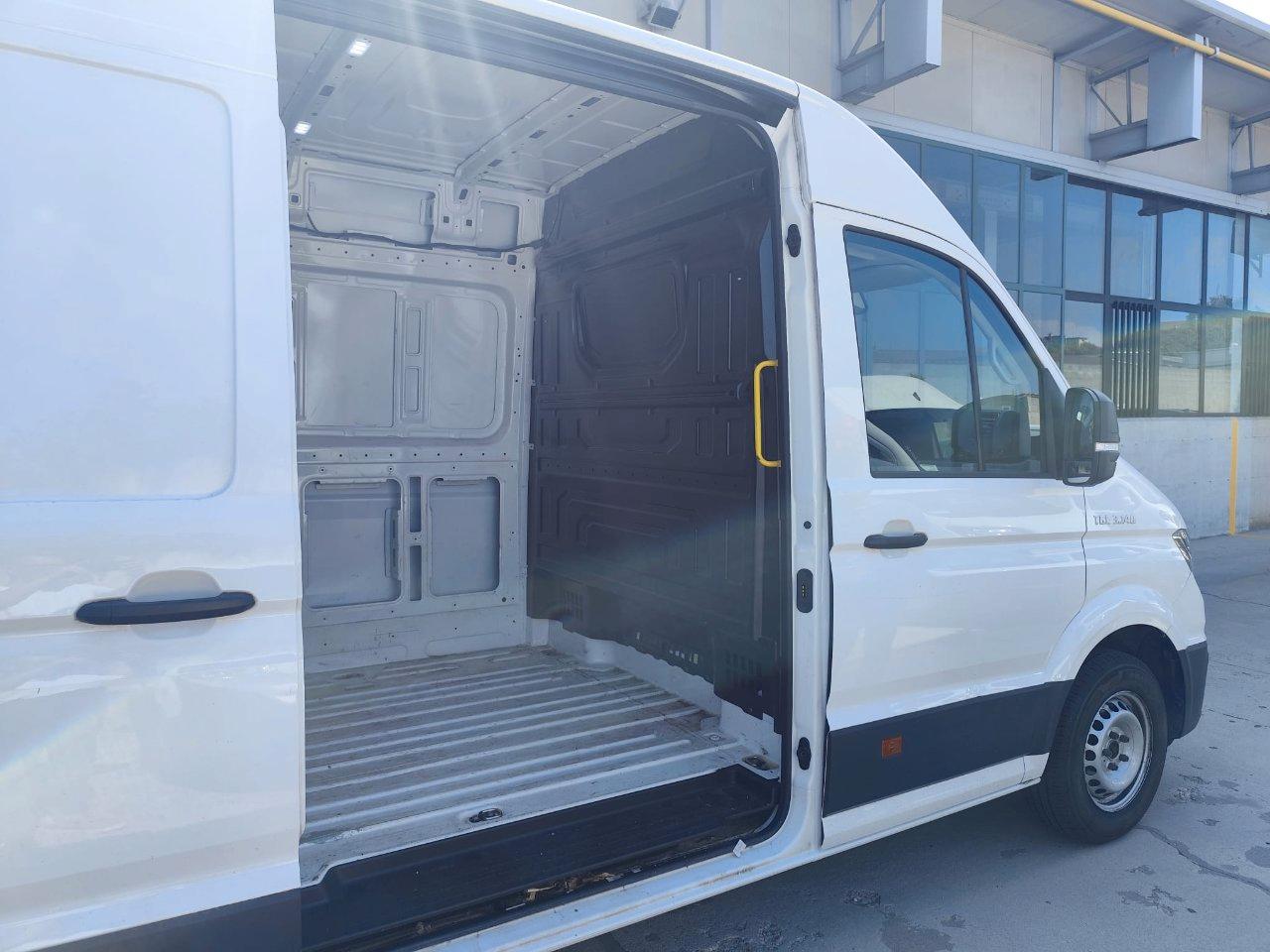 Volkswagen Crafter 35. TDI 140 CV L3H3