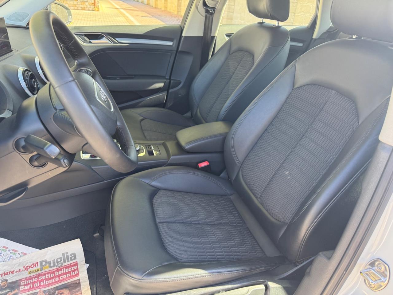 Audi A3 1.6 TDI 105 CV S tronic SPORT