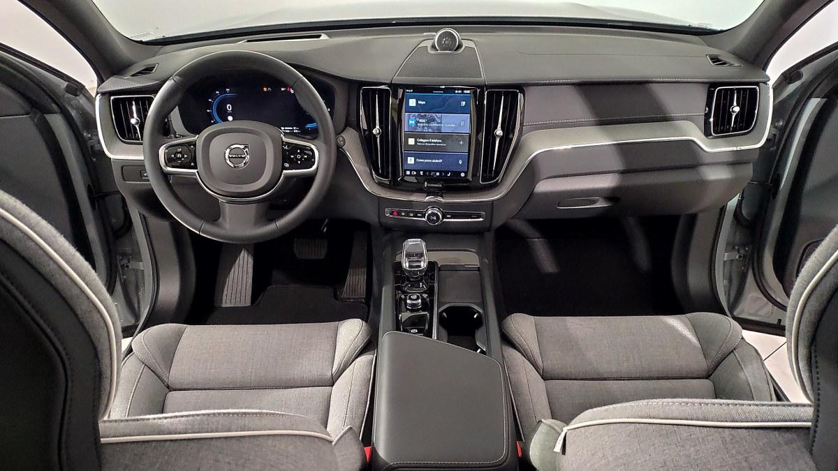 VOLVO Xc60 T8 Recharge Plug-In Hybrid Awd Aut. Ultimate Dark