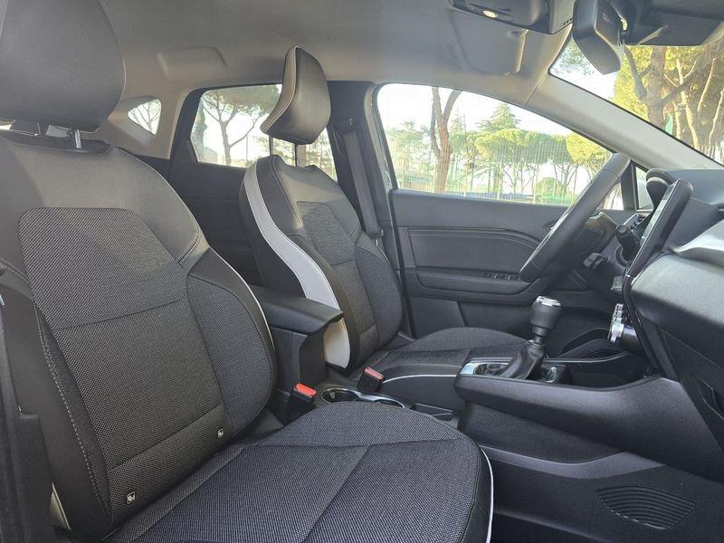 Renault Captur 1.0 TCE 74KW LPG TECHNO FAST TRACK