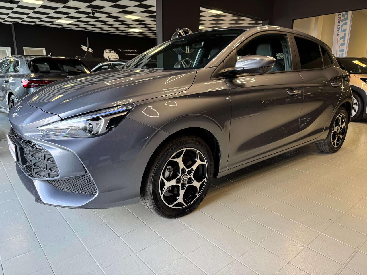 MG MG3 1.5 Hybrid+ Luxury km0