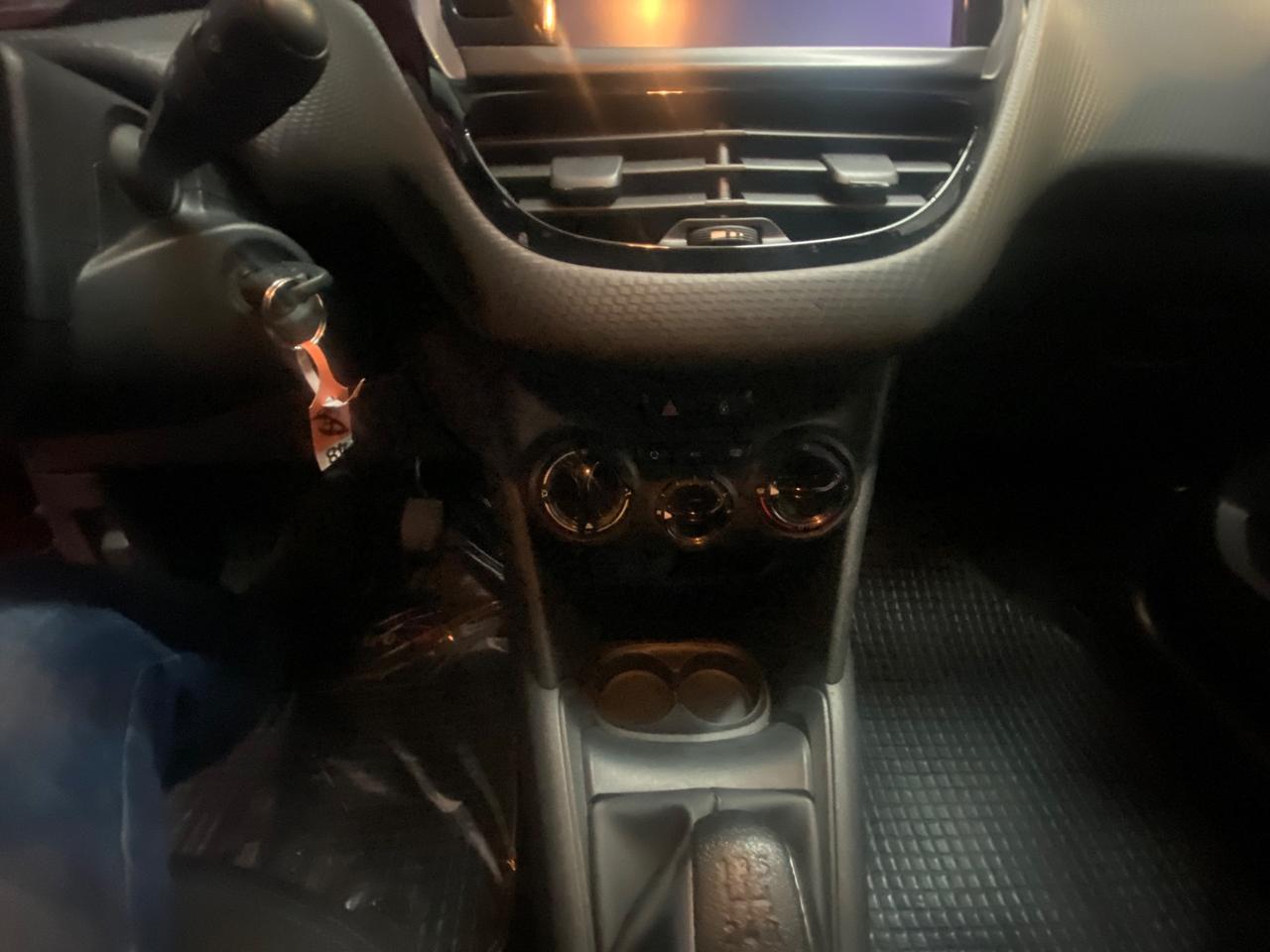 Peugeot 208 BlueHDi 75 5 porte Style