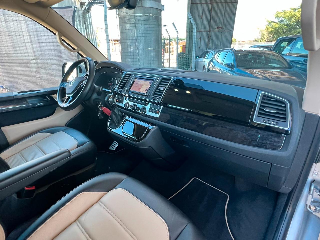 Volkswagen Multivan 2.0 TDI 199CV DSG 4Motion Highline