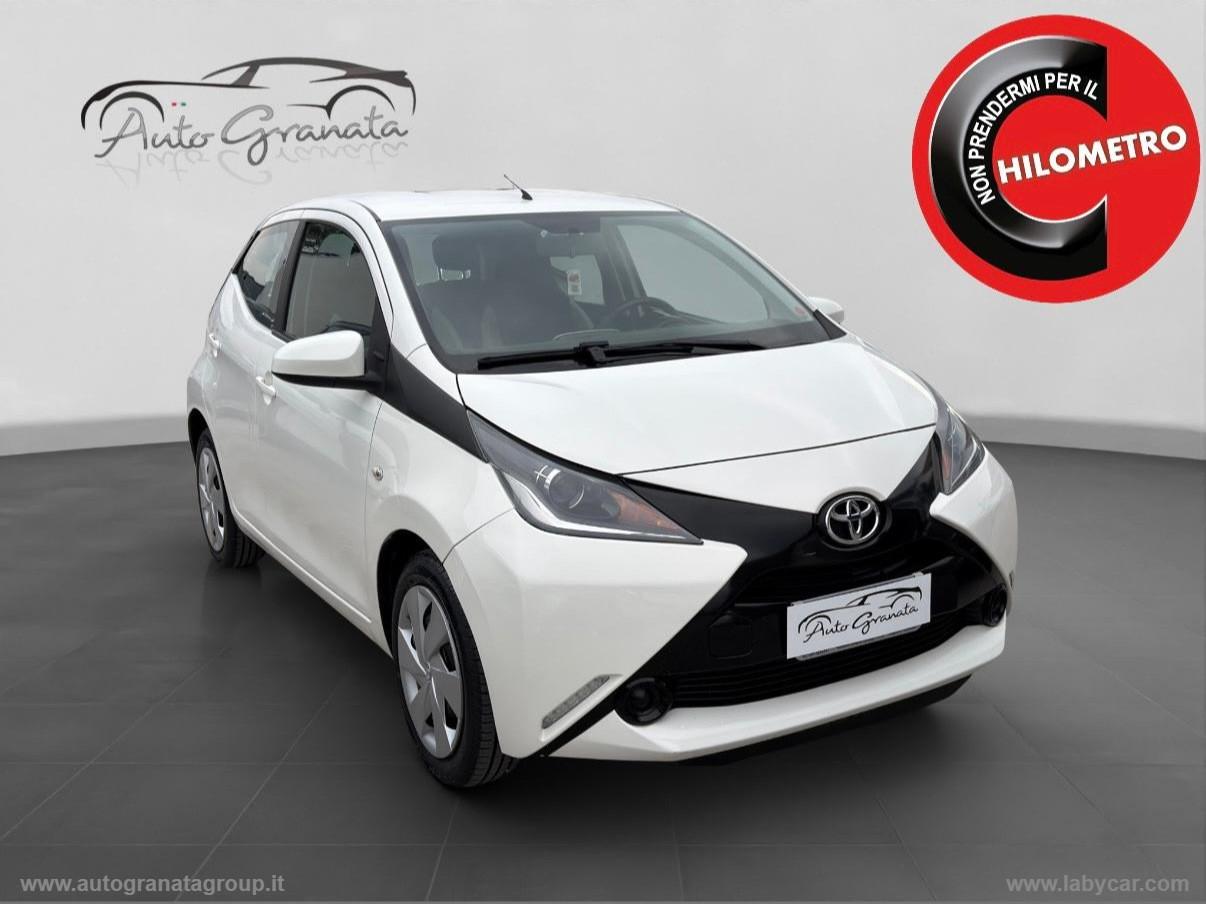 TOYOTA Aygo 1.0 VVT-i 69 CV 5p. x-cool IDEALE PER NEOPATENTATI