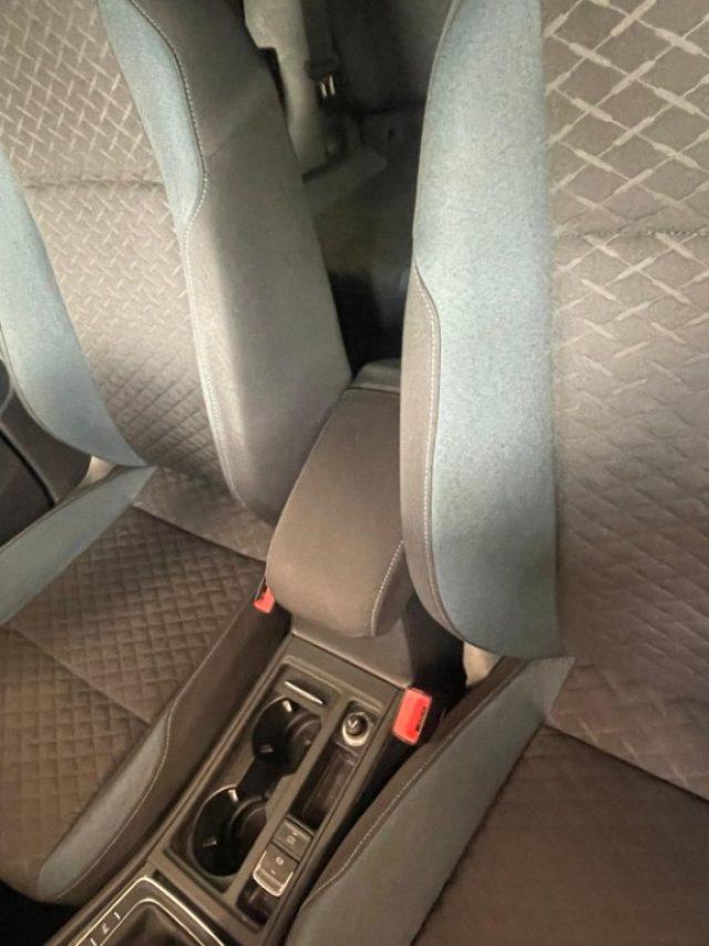 VOLKSWAGEN Golf 1.6 TDI 115 CV 5p. IQ Drive BlueMotion Technology