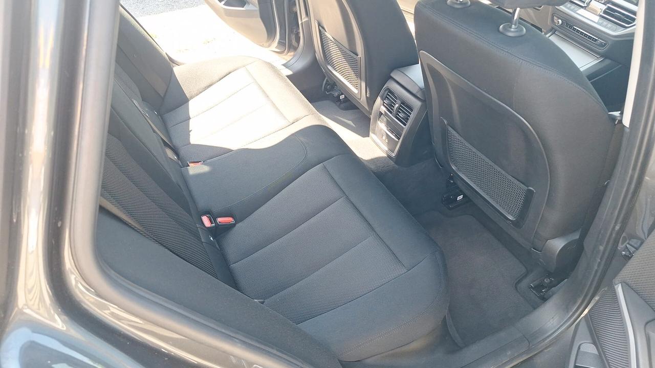 Bmw 320 320d 48V Business Advantage