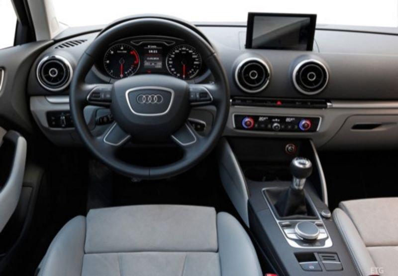 Audi Q2 I 2017 30 1.6 tdi Business my20