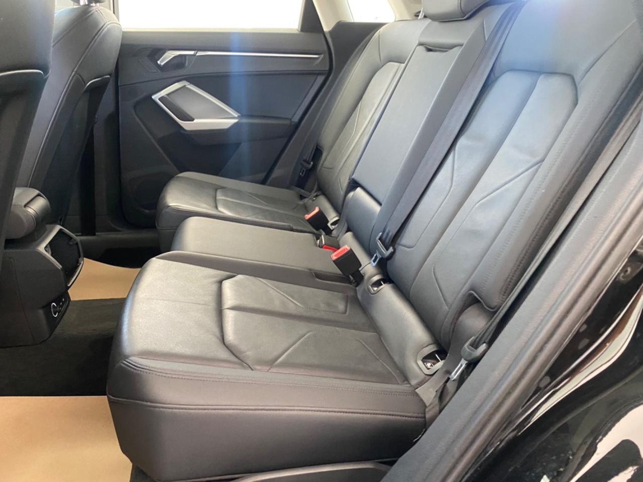 Audi Q3 35 TDI QUATTRO S-LINE BLACK EDITION2020
