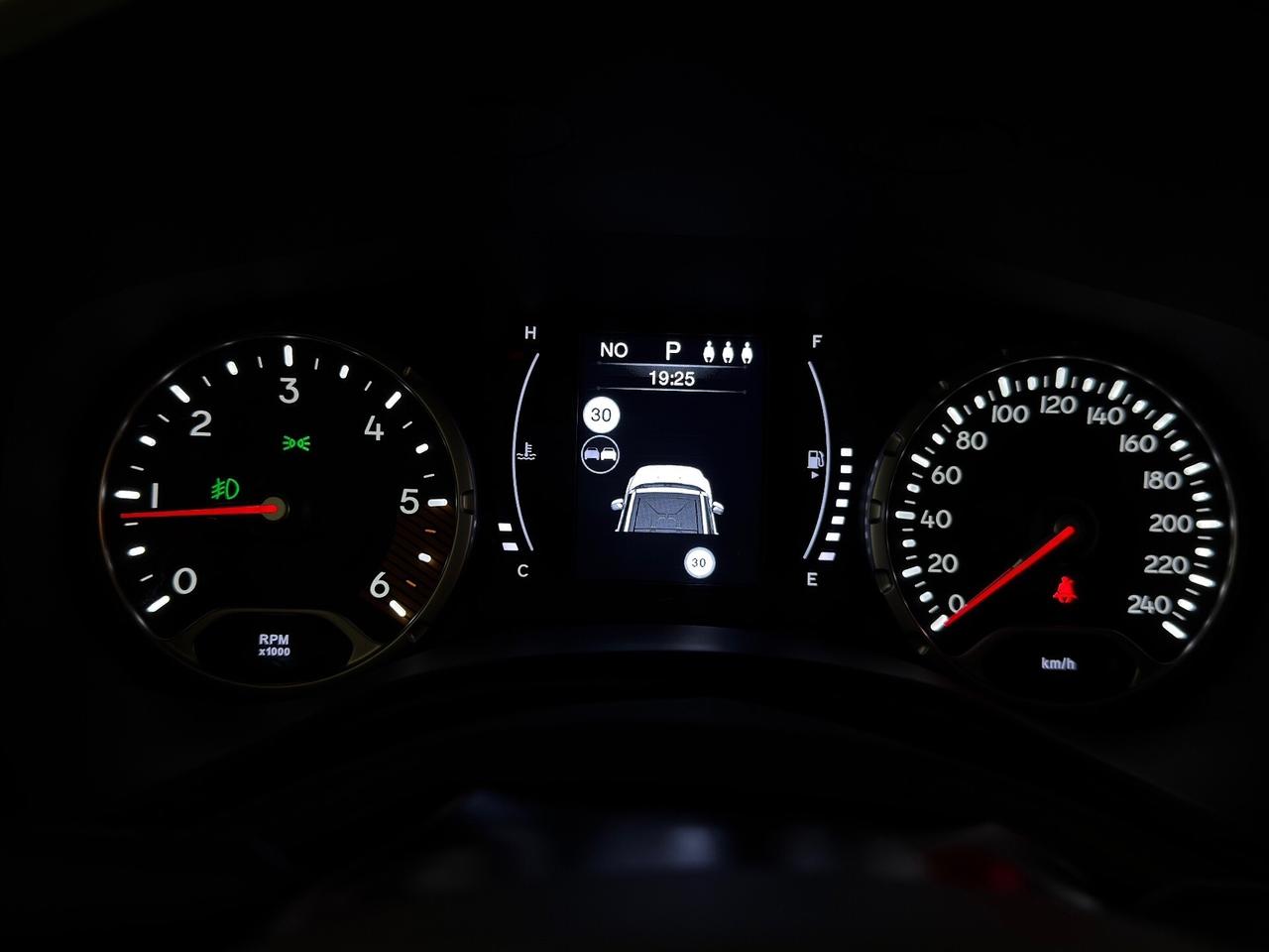 Jeep Renegade 1.6 Mjt DDCT 120 CV Night Eagle