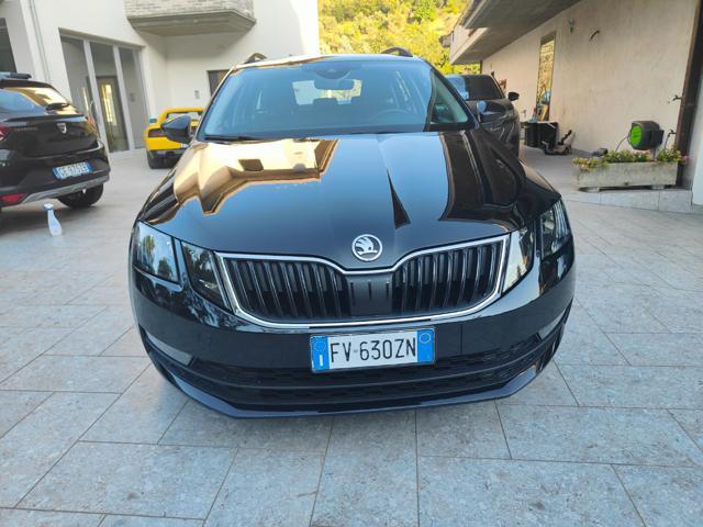 SKODA Octavia 1.5 DSG Wagon Executive G-Tec