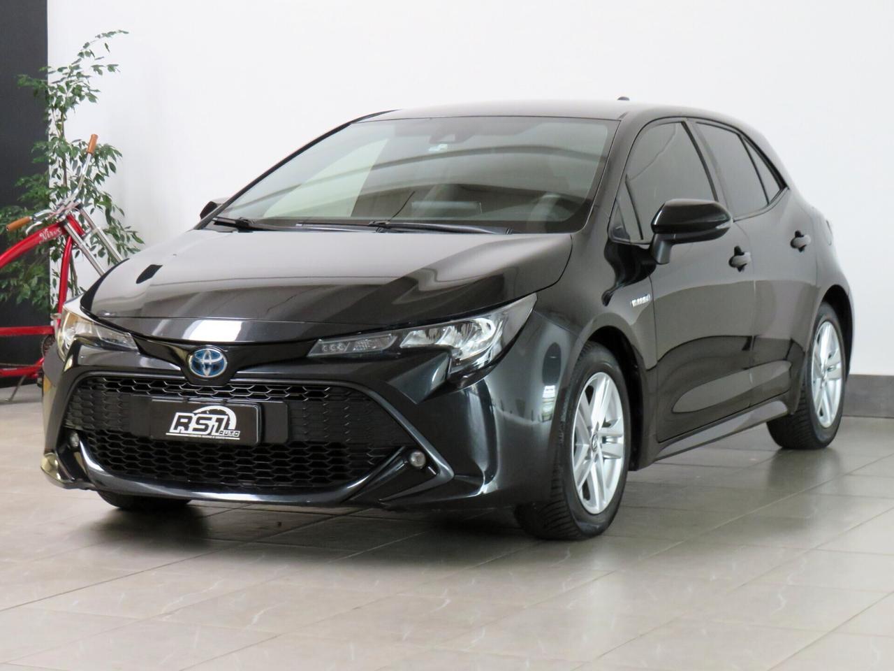Toyota Corolla 1.8 Hybrid Business