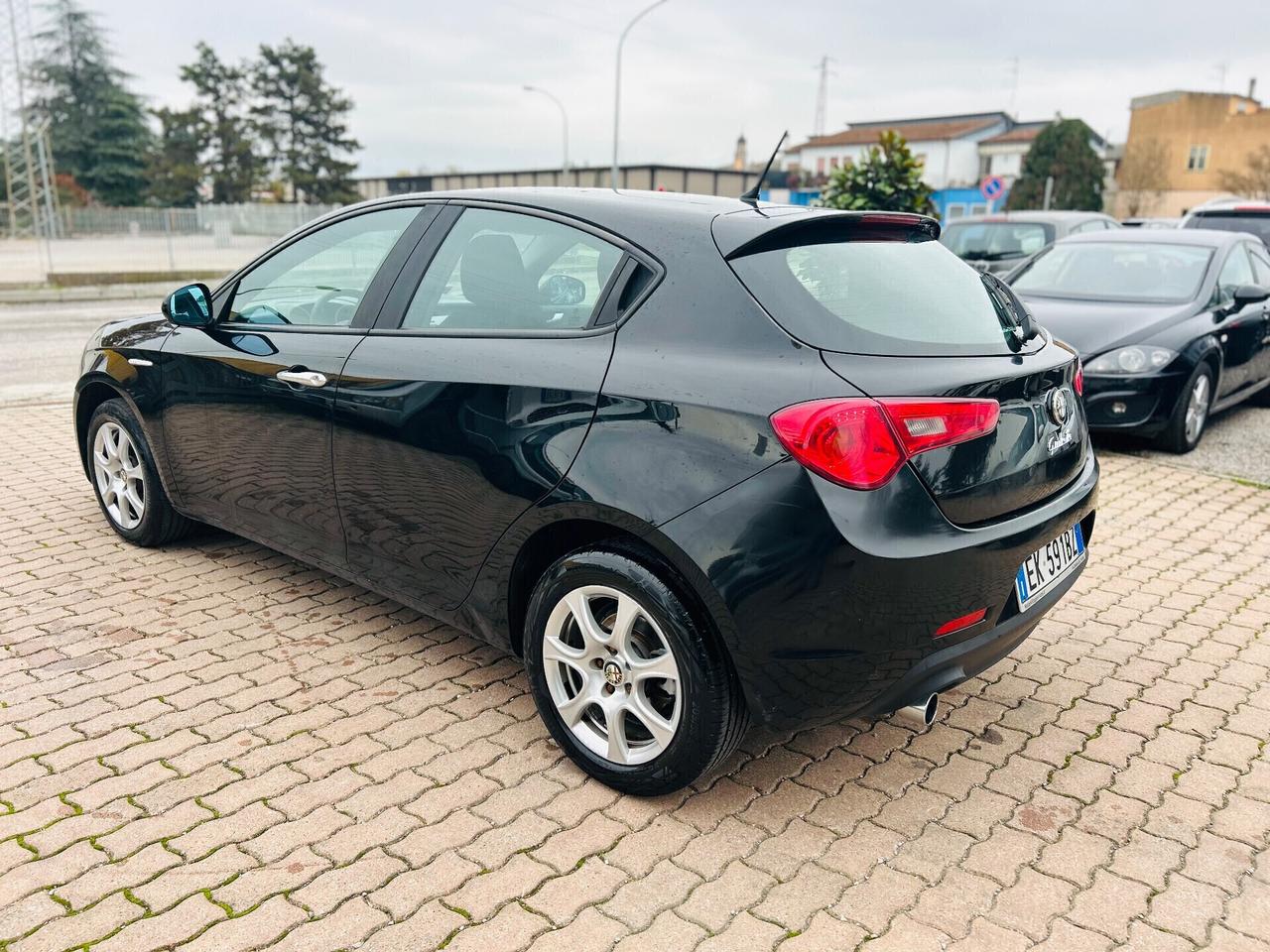 Alfa Romeo Giulietta 1.6 JTDm-2 105 CV Exclusive