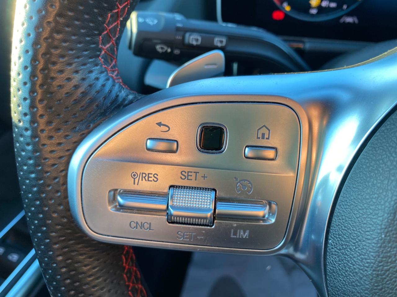 Mercedes-benz B 200d Automatic Premium