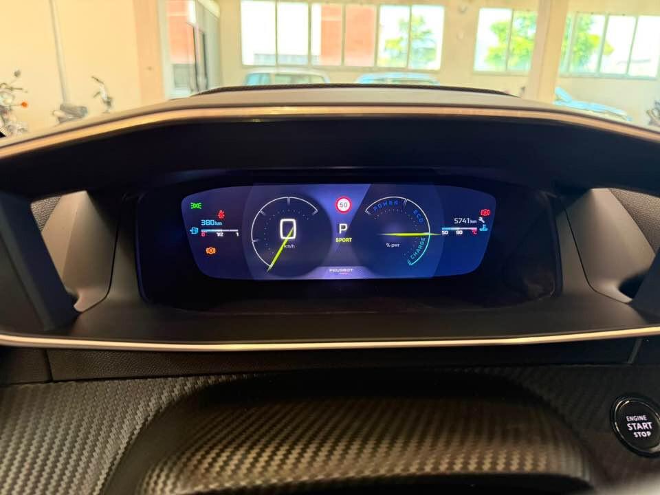 Peugeot 208 Hybrid 145 e-DCS6 GT