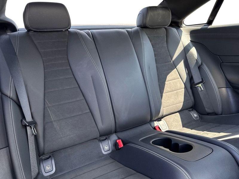 Mercedes-Benz Classe E Cpé Classe E - C238 Coupe E Coupe 300 d mhev (eq-boost) Premium 4matic auto