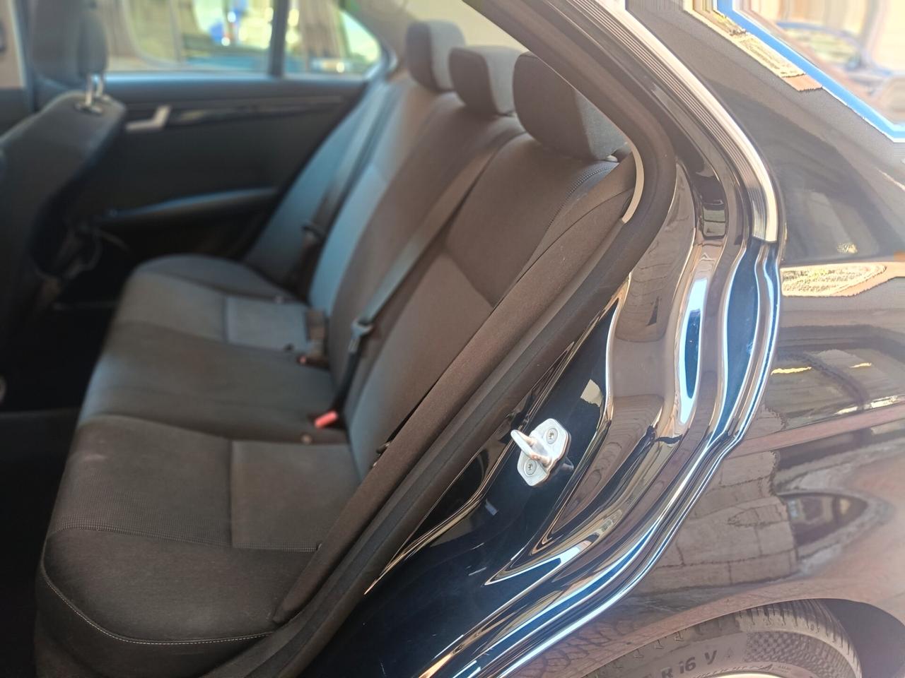 Mercedes Classe C 180 CDI Elegance-AUTOMATICA-Euro8200