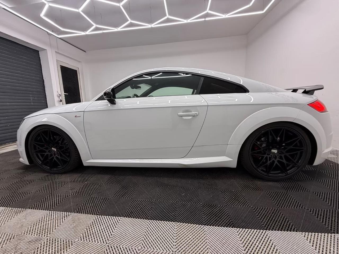 Audi TT Coupé 2.0 TFSI quattro S tronic line COMPETITION