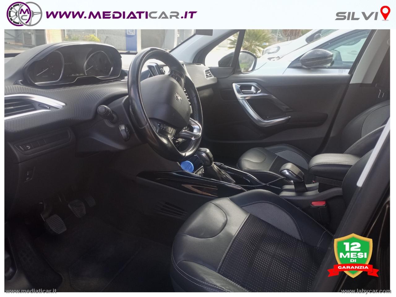 PEUGEOT 2008 BlueHDi 100 Black Matt