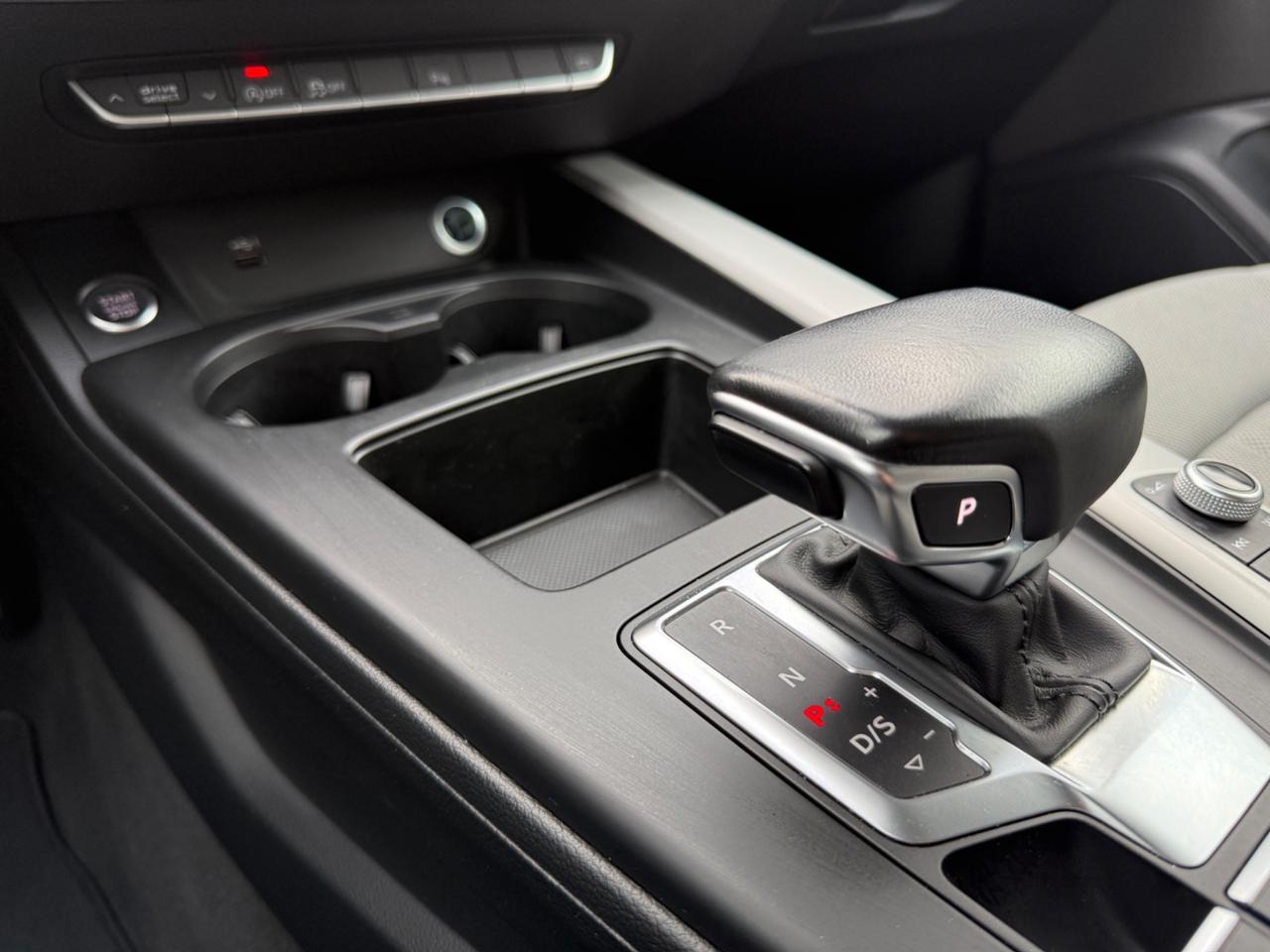 Audi A4 Avant 40 TDI S tronic Business