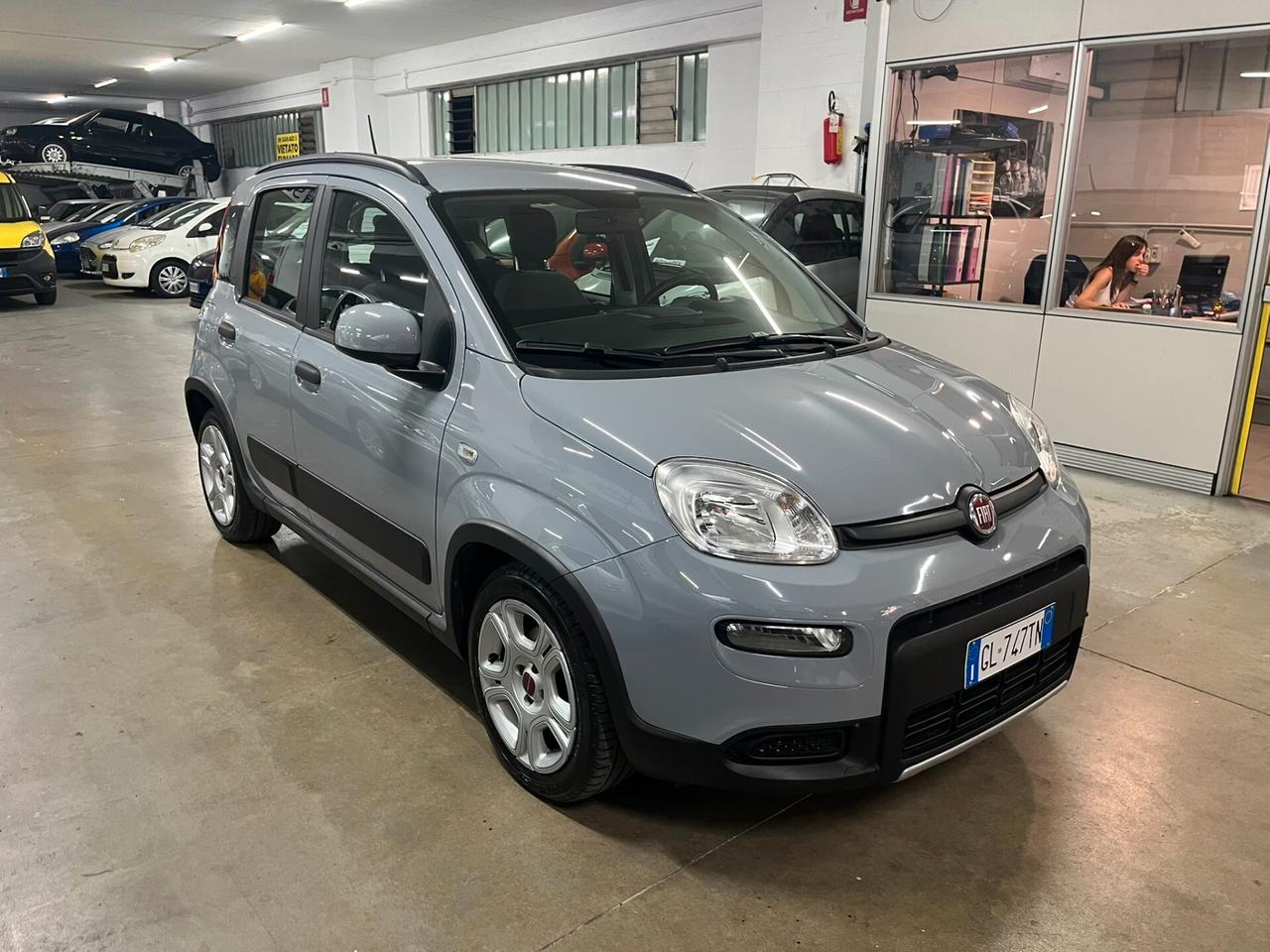 Fiat Panda 1.0 Hybrid, 5 posti!