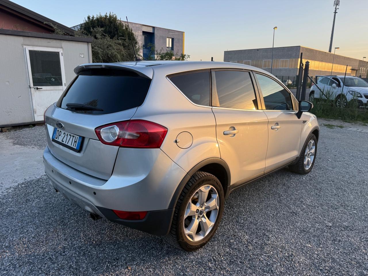 Ford Kuga Kuga+ 2.0 TDCi 136 CV 4WD DPF