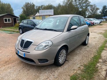 LANCIA YPSILON 1. ANNO 2008 ADATTA NEOPATENTATI