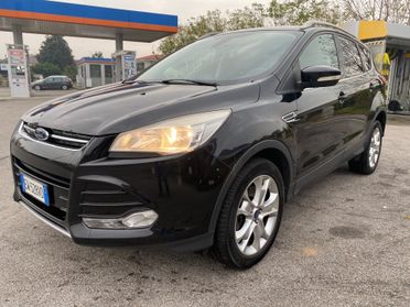 Ford Kuga 2.0 TDCI 163 CV 4WD Powershift Titanium