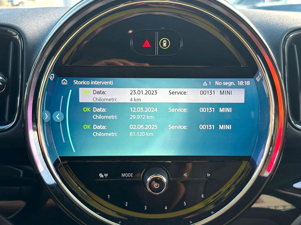 MINI COOPER COUNTRYMAN 1.5i 136CV AUTO - BOOK SERVICE