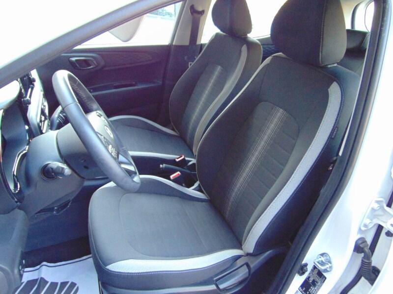 HYUNDAI i10 3ª serie i10 1.0 MPI AT Connectline