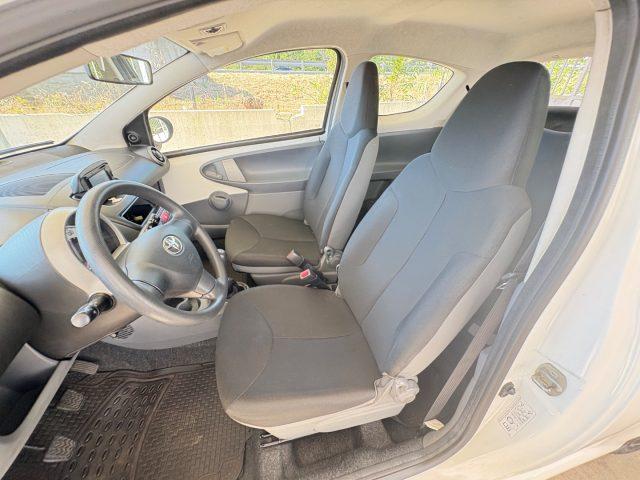 TOYOTA Aygo 1.0 12V VVT-i 3 porte Deep Ocean Connect OK NEOP