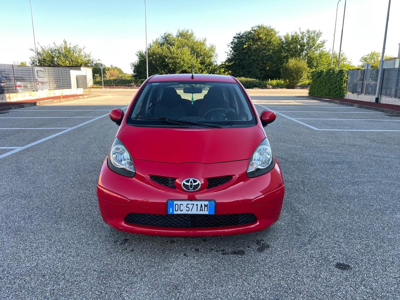 Toyota Aygo 1.0 12V VVT-i 5 porte