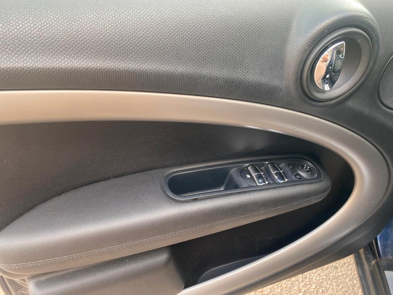 Mini Cooper D Countryman 2.0 Automatica