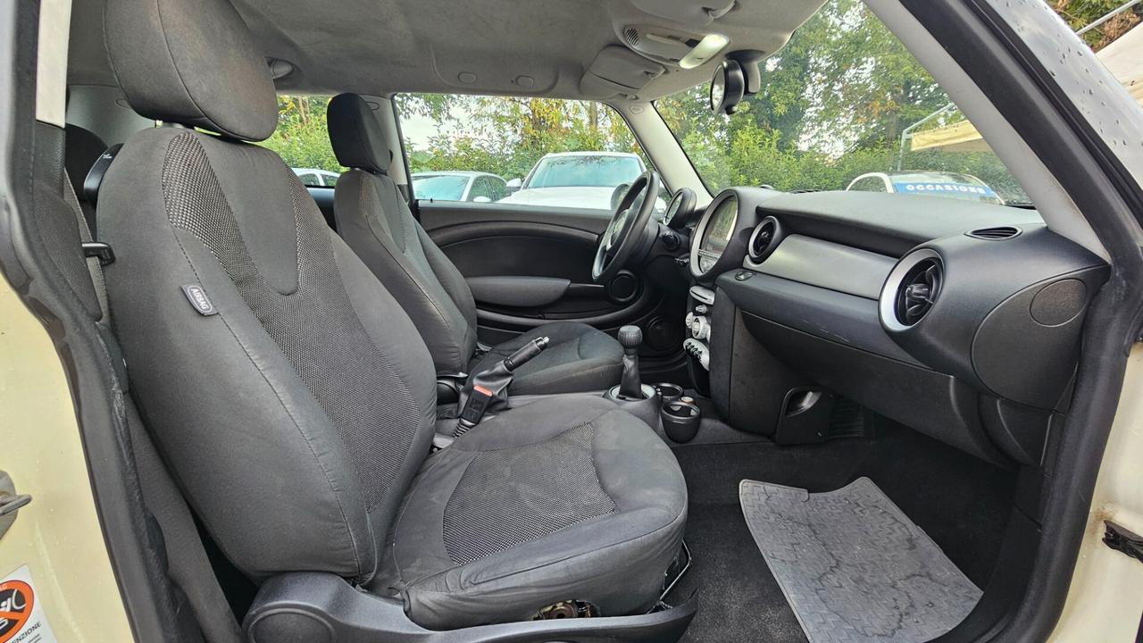 Mini 1.6 16V Cooper Diesel