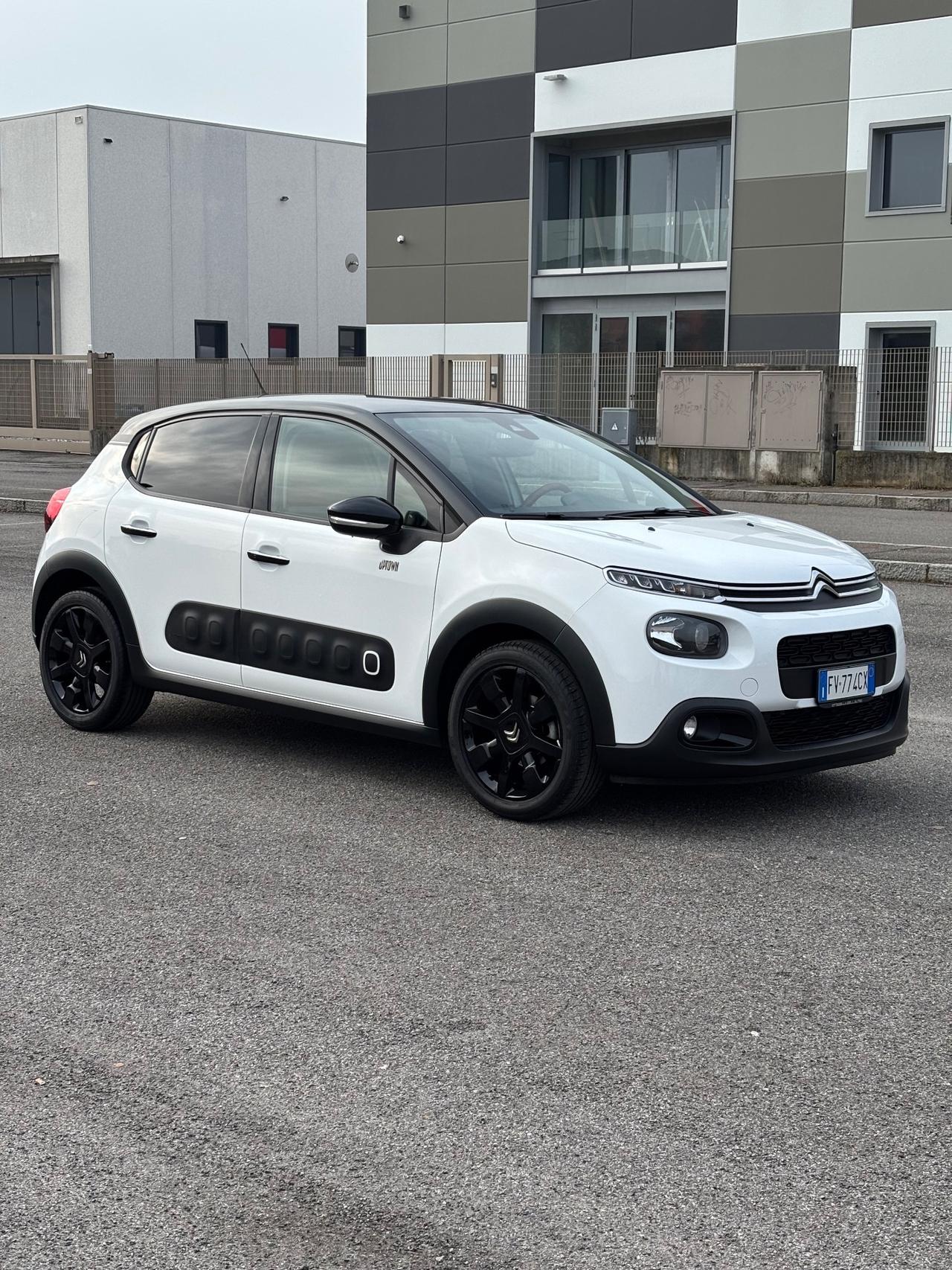 Citroen C3 PureTech 82 S&S Uptown