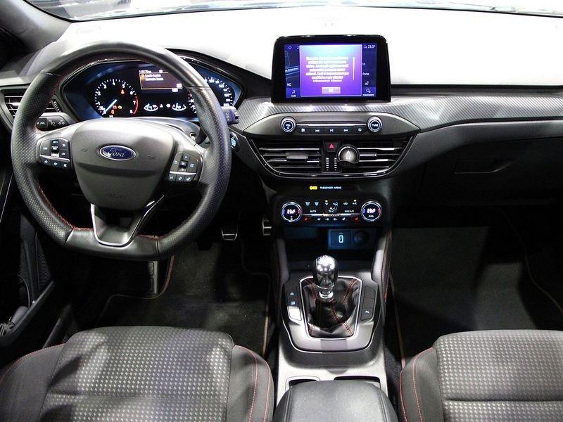 Ford Focus 1.0 EcoBoost st line