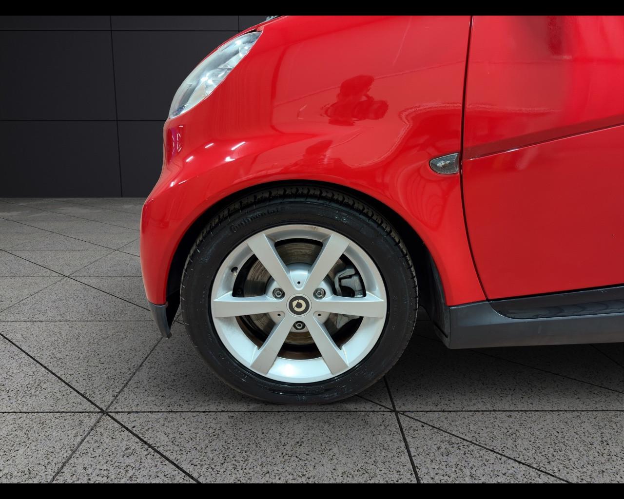 SMART fortwo 2ª serie - fortwo 1000 52 kW MHD cabrio pulse