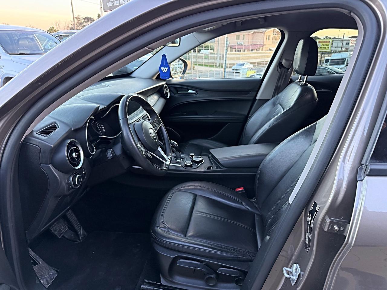 Alfa Romeo Stelvio 2.2 Turbodiesel 160 CV AT8 RWD Business Garanzia 12 Mesi