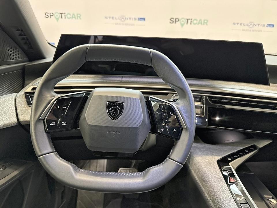 Peugeot 3008 Plug-in Hybrid 195 e-DCS7 Allure