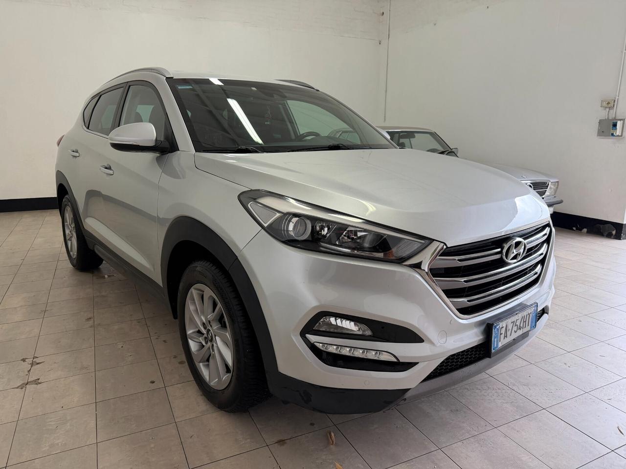 Hyundai Tucson 1.7 CRDi XPossible OK NEOPATENTATI E6