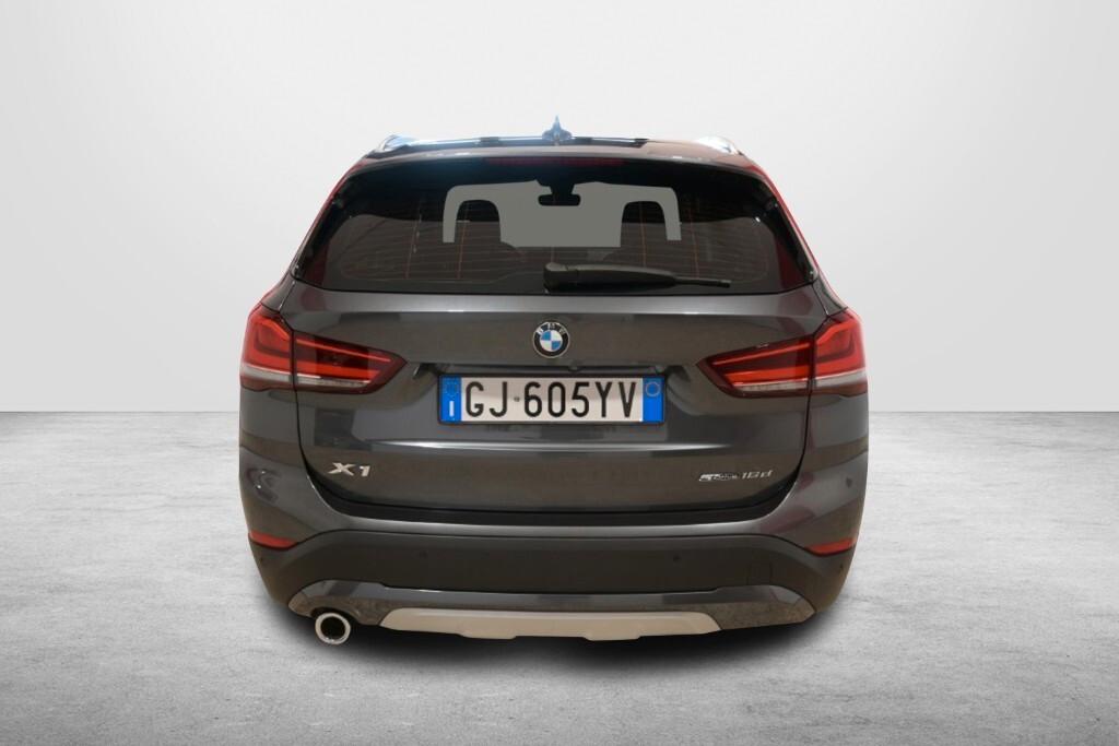 BMW X1 16D 115CV STEPTRONIC S-DRIVE XLINE PLUS ( FARI LED - PELLE - AMBIENT LIGHTS - CRUISE - NAVI - PARK ASSISTANT - TELECAMERA POST. - CERCHI 18 )