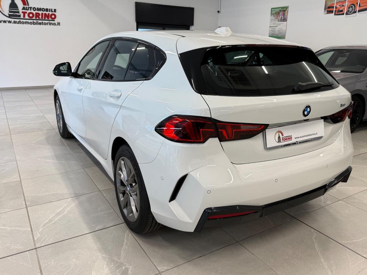 Bmw 120 48V 5p. BUSINESS