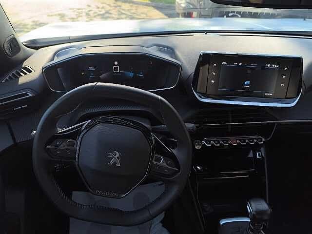Peugeot 2008 PureTech 100 S&S Allure