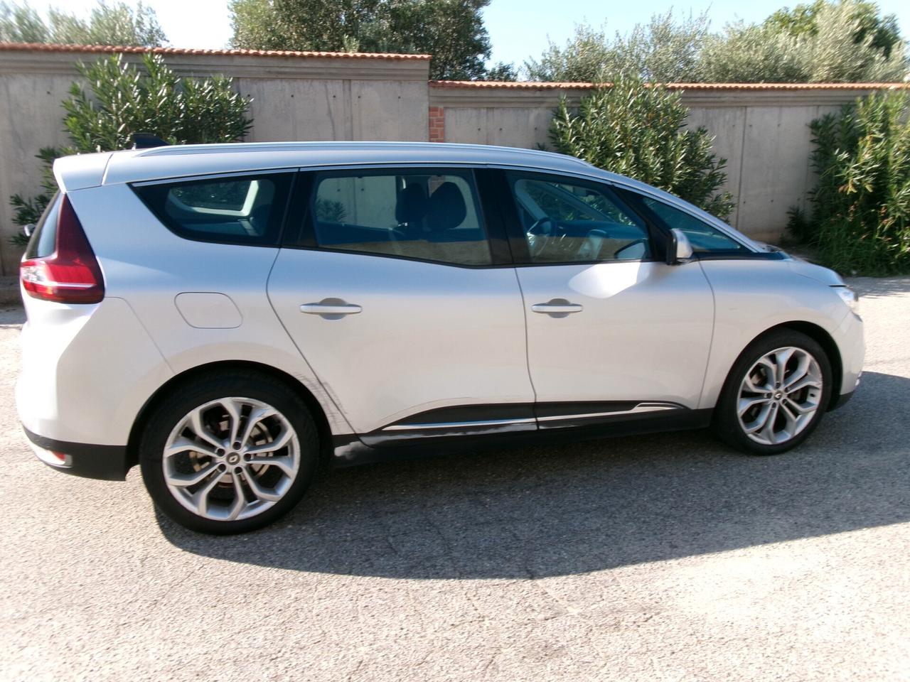 Renault Grand Scenic Blue dCi 120 CV Sport Edition
