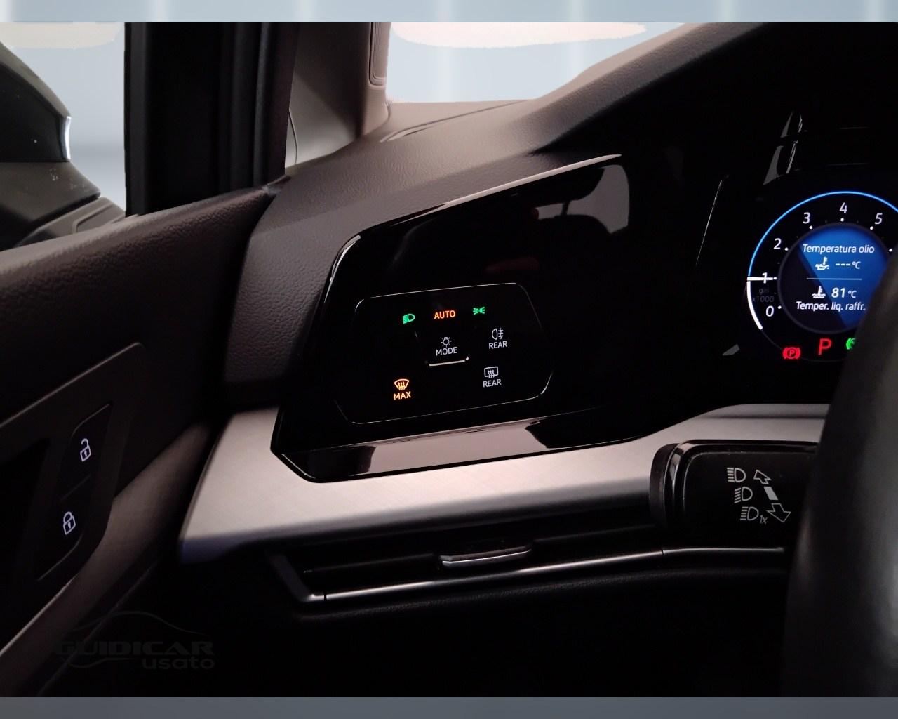 VOLKSWAGEN Golf VIII 2020 Variant - Golf Variant 1.0 etsi evo Life 110c